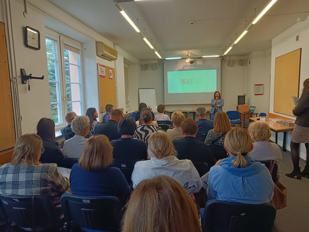 Wystąpienie kierownik Wydziału Polityki Oświatowej i Współpracy ORE Emilii Kowalczyk-Rumak