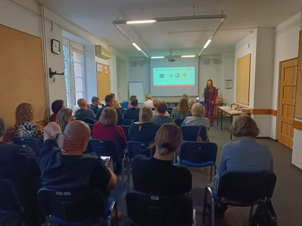 Prezentacja Wiktorii Kin – nauczyciela przedmiotów zawodowych z Zespołu Szkół Ponadpodstawowych nr 2 w Tomaszowie Mazowieckim