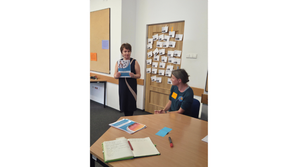 Jolanta Bilska-Sulima i jedna z uczestniczek warsztatów