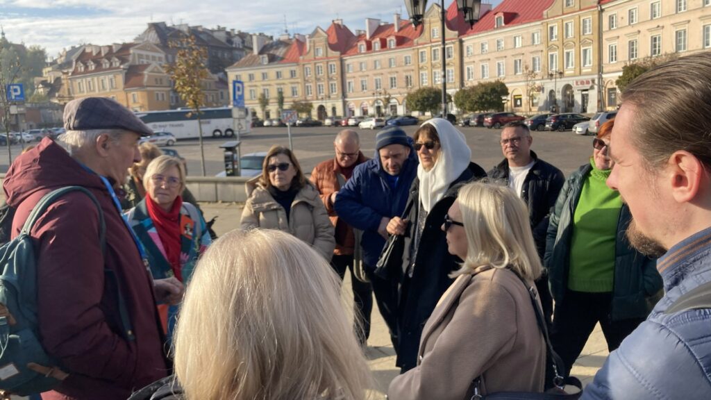 Spacer edukacyjny po historycznym centrum Lublina – uczestnicy poznają przestrzeń pamięci miasta