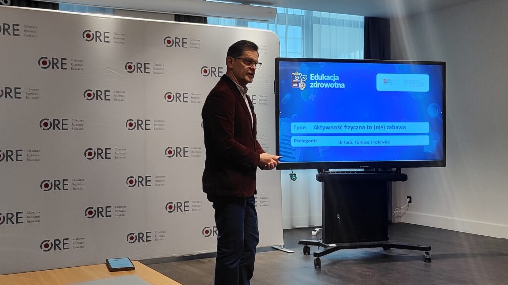 Prelekcja dr. hab. Tomasza Frołowicza na temat aktywności fizycznej
