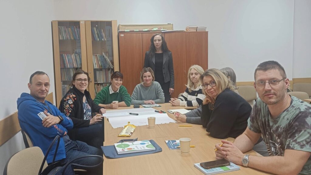 Magdalena Mrozkowiak i uczestnicy szkolenia