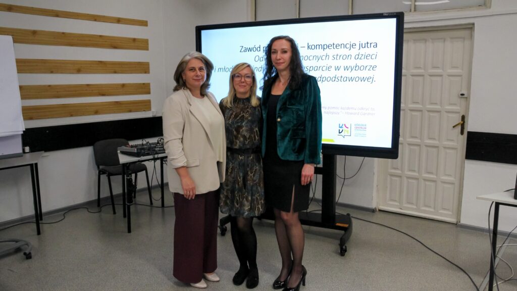 od lewej: Justyna Wilkowska, Magdalena Mrozkowiak, Marta Knaś