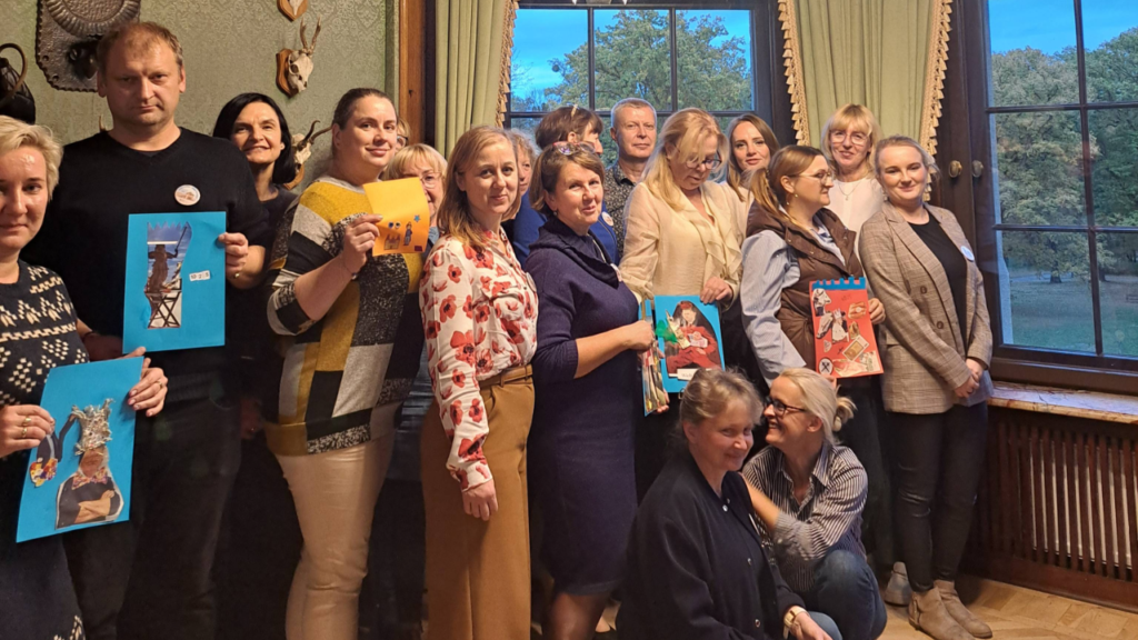 Uczestnicy szkolenia podczas zajęć