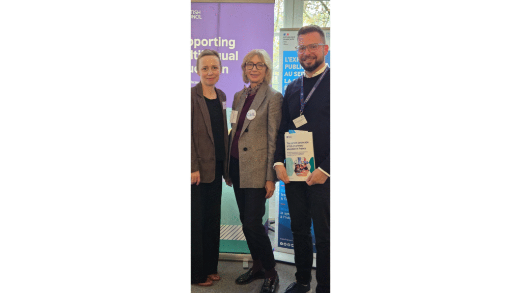 Od lewej: Karolina Kasperska (British Council, Polska), Elżbieta Witkowska (ORE), Artur Dzierkowski (dyrektor I Liceum Ogólnokształcącego Dwujęzycznego w Kołobrzegu)