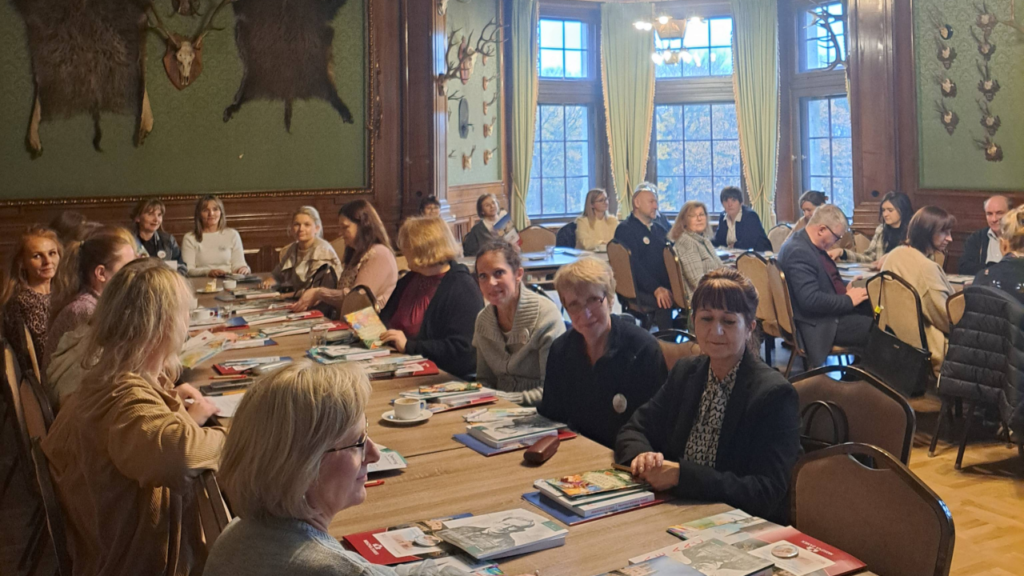 Uczestnicy szkolenia podczas zajęć