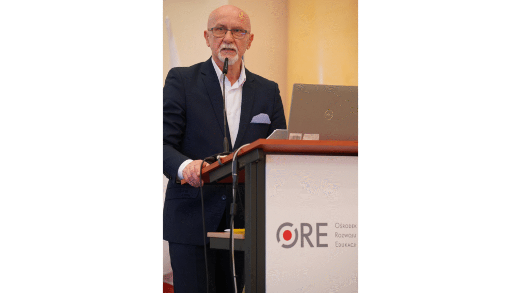 Dyrektor Ośrodka Rozwoju Edukacji Andrzej Suchenek