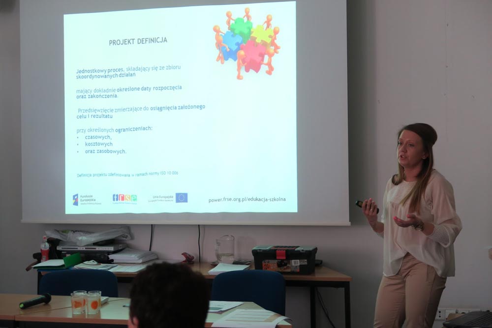 Prezentacja FRSE Anna Wielgomas