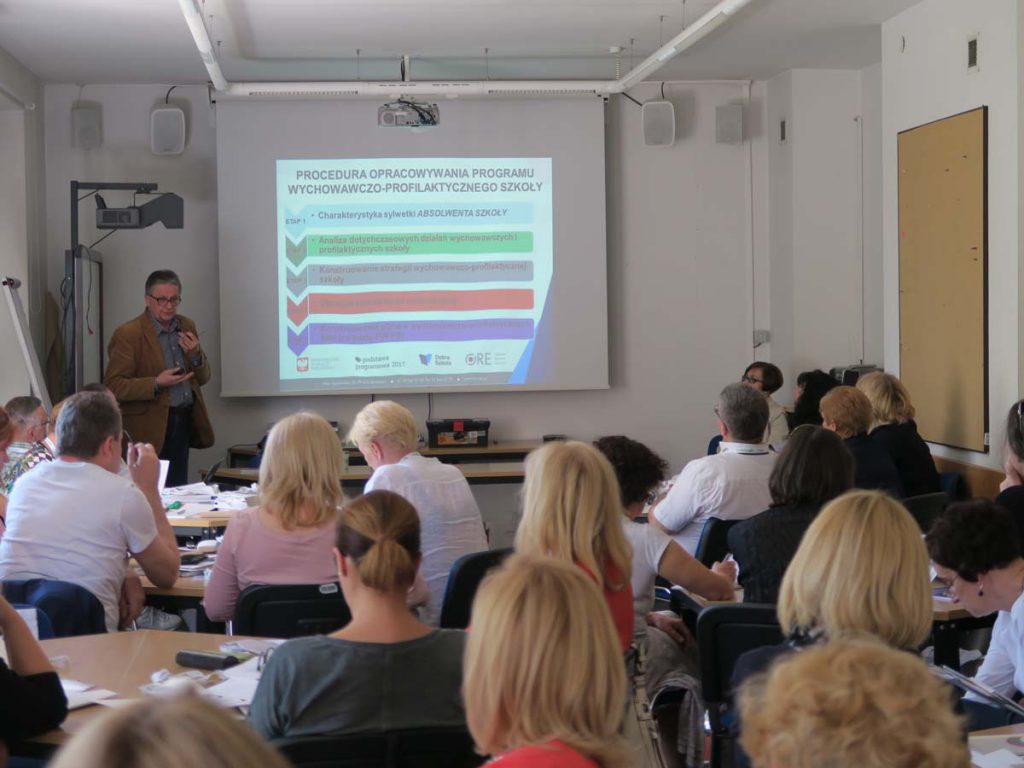 prof. zw. dr hab. Zbigniew Gaś z Wyższej Szkoły Ekonomii i Innowacji w Lublinie