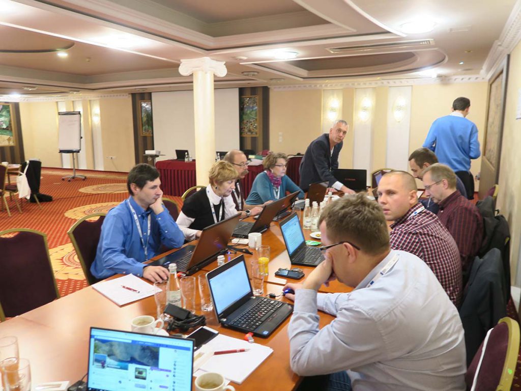 Uczestnicy spotkania podczas sesji plenarnej