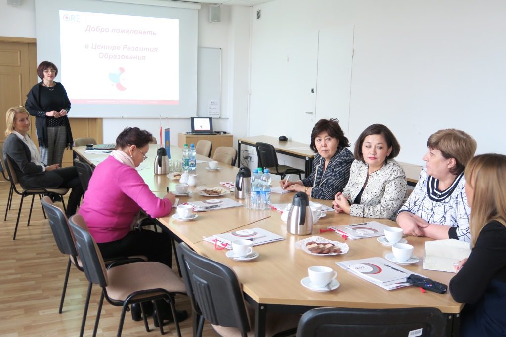 wicedyrektor Beata Jancarz-Łanczkowska_prezentacja powitalna