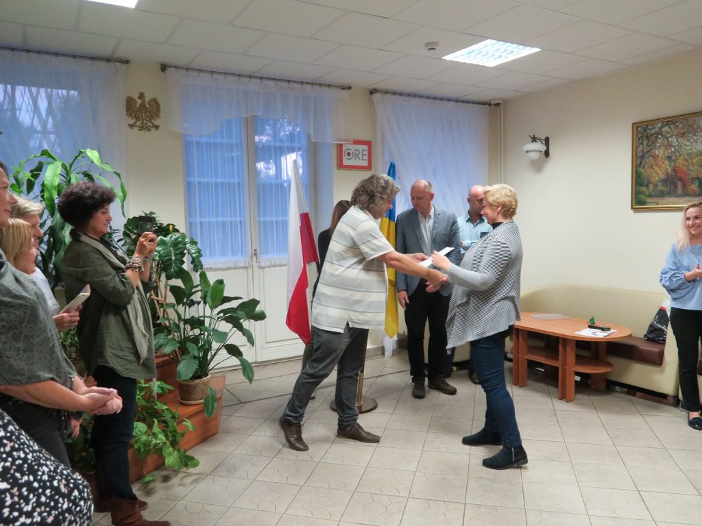 Wreczanie zaświadczeń